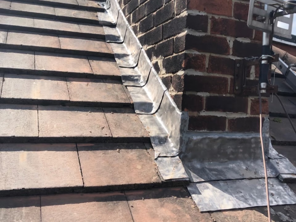 J Lee Roofing work photo 1